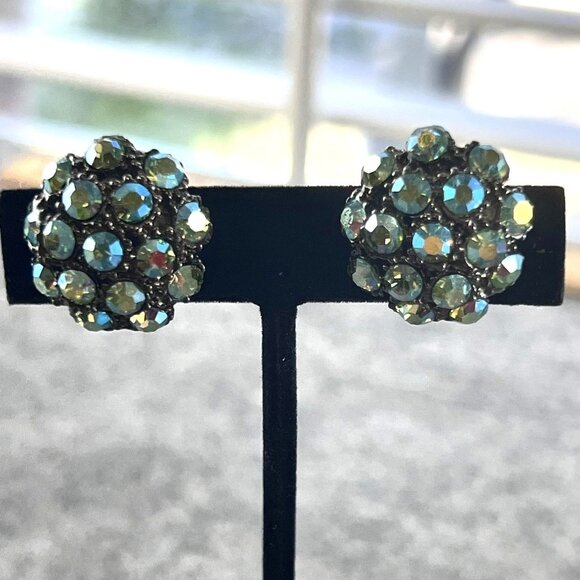 Vintage Aurora Borealis Rhinestone Dome Cluster Clip On Earrings Silver Tone - Picture 3 of 7